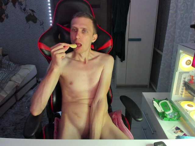 Alex21cmBolt live webcam show
