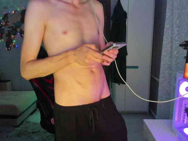 alex13hot1
