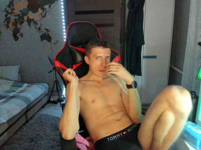 Alex21cmBolt