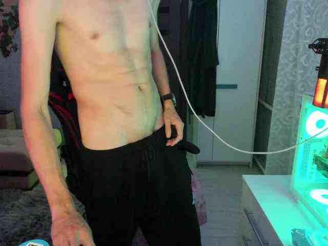 alex13hot1 alex13hot1