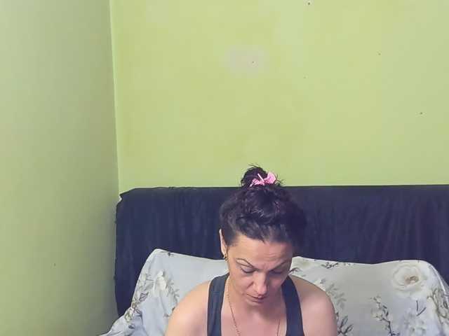 BettyVespoli live cam on BongaCams