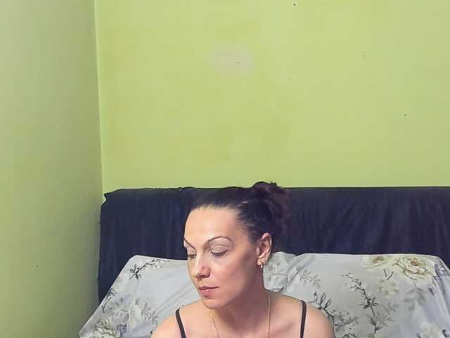 BettyVespoli live cam on BongaCams