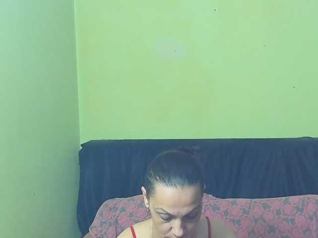 BettyVespoli live cam on BongaCams