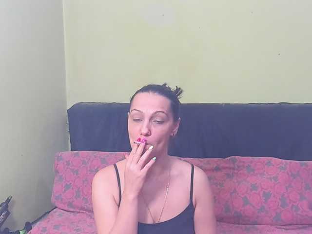 Bettyvespoli on Bongacams