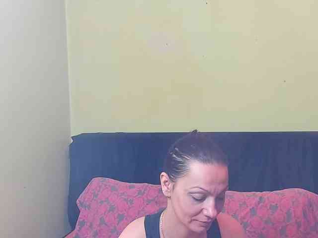 BettyVespoli webcam