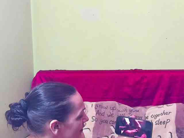 BettyVespoli webcam
