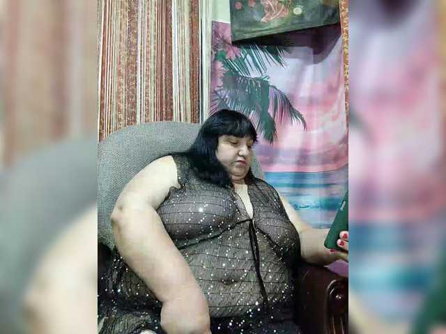 Nezsbudka's BongaCams show and profile