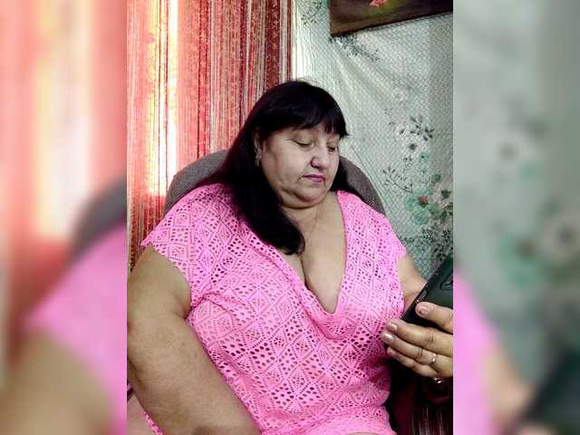 Nezsbudka live webcam show