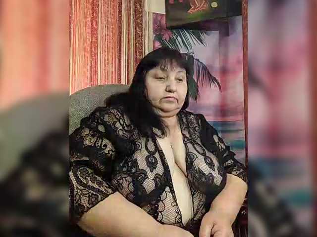 Nezsbudka's BongaCams show and profile