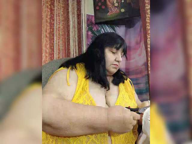 Nezsbudka's BongaCams show and profile