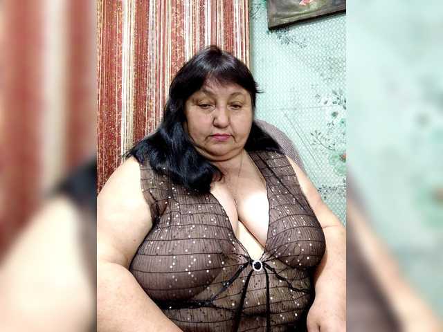 Nezsbudka Live Cam on BongaCams