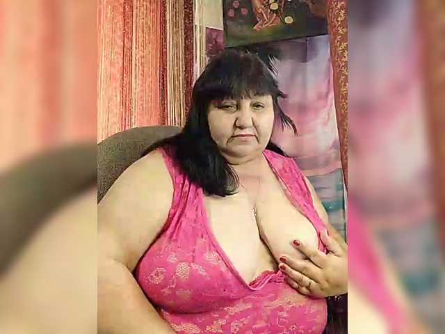 Nezsbudka's BongaCams show and profile