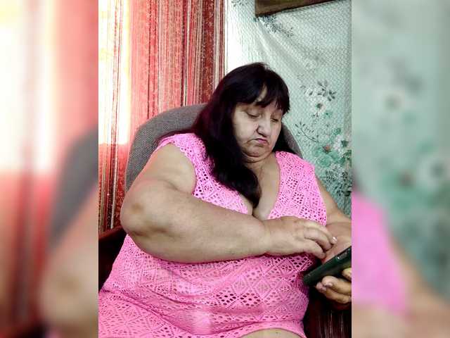 Nezsbudka live webcam show