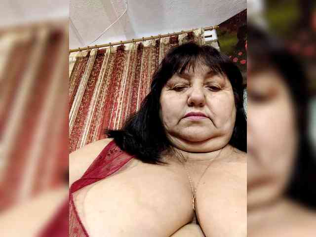 Nezsbudka's webcam live show