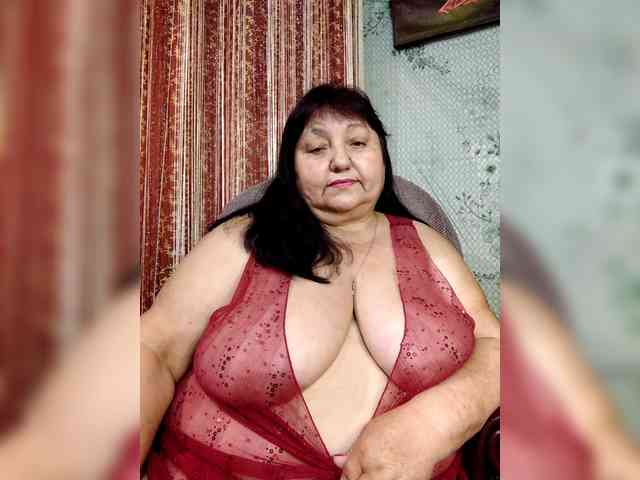 Nezsbudka Live Webcam on BongaCams