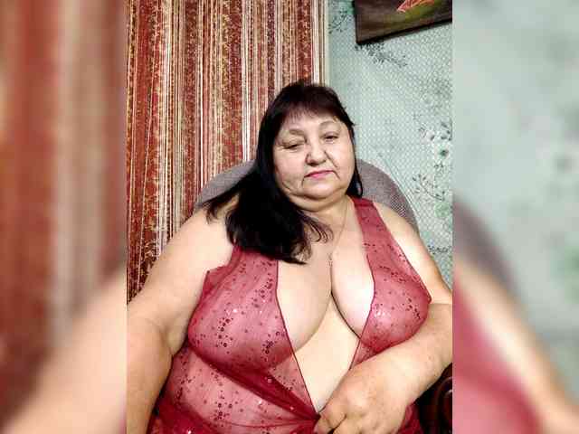 Nezsbudka Live Webcam on BongaCams