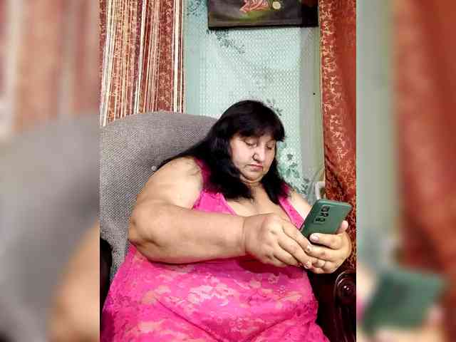 Nezsbudka Live Webcam on BongaCams