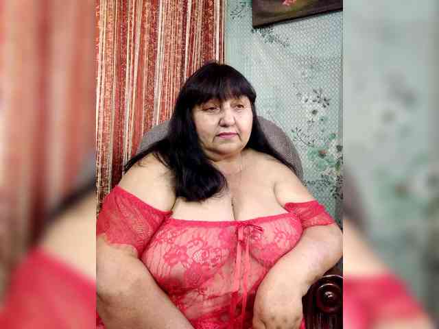 Nezsbudka Live Webcam on BongaCams