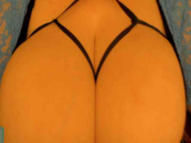 Favoriteboobs44Nika webcam