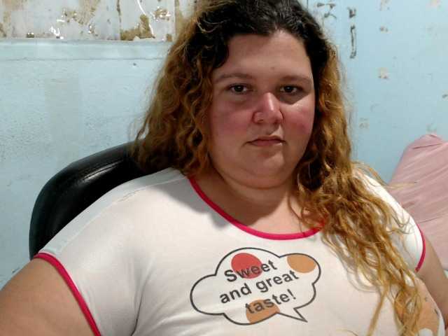 squirtbbw live cam preview