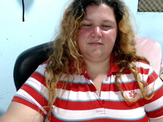 squirtbbw live cam preview