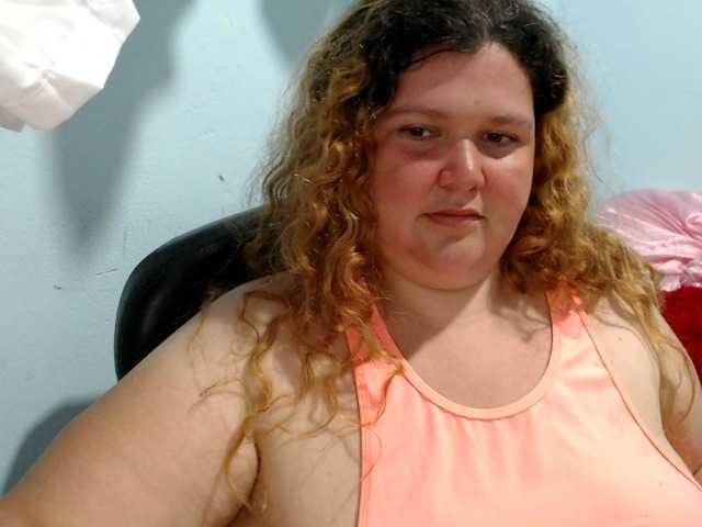 squirtbbw live cam preview