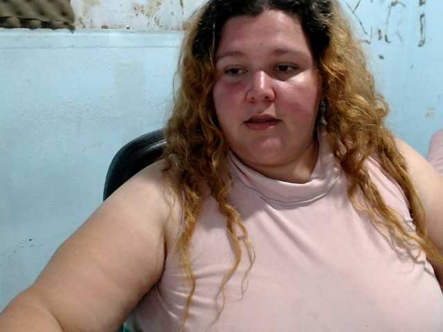 squirtbbw live cam preview