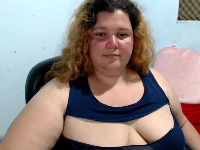 squirtbbw — live female cam