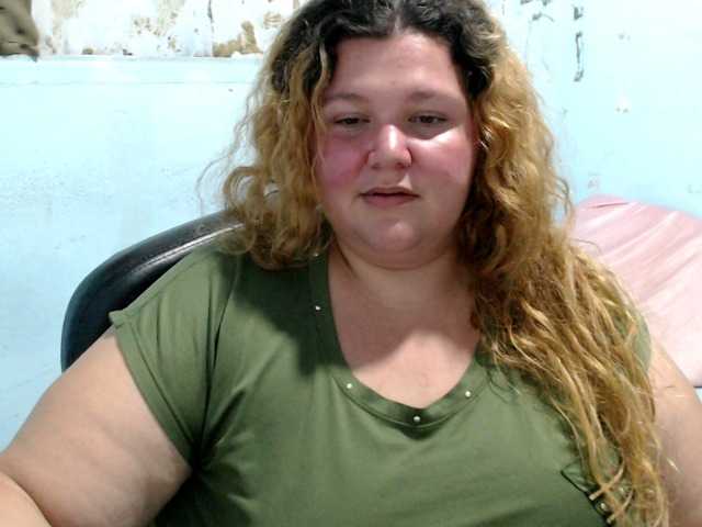 squirtbbw live cam preview