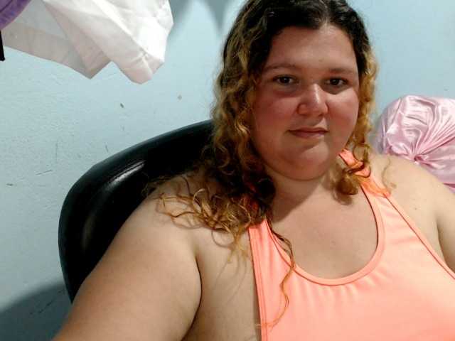 squirtbbw live cam on BongaCams