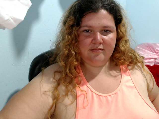 squirtbbw live cam preview