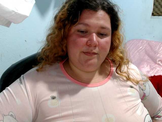 squirtbbw live cam preview