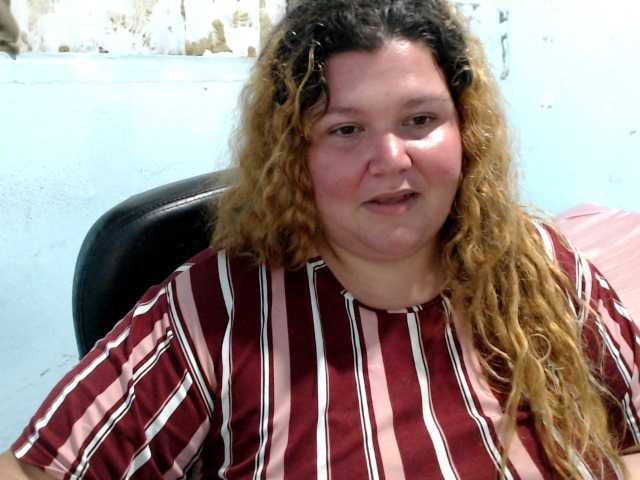 squirtbbw live cam preview