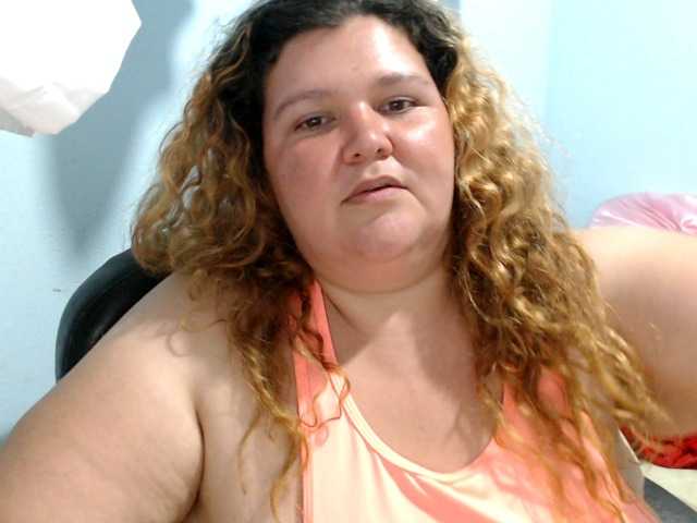 squirtbbw live cam preview