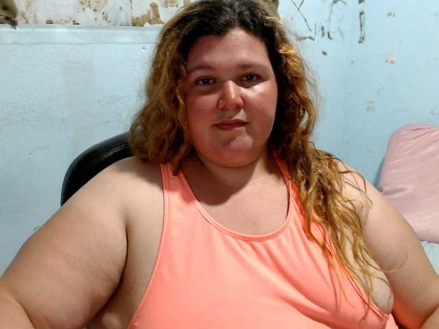 squirtbbw live webcam show