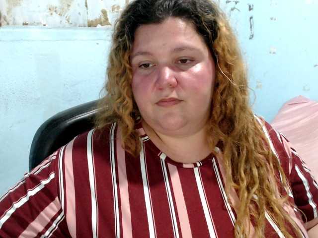 squirtbbw live cam preview