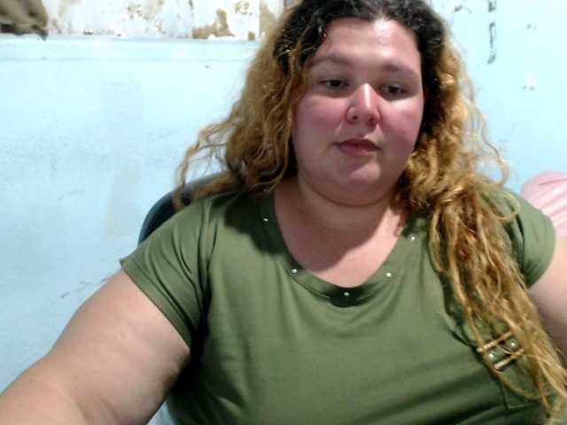 squirtbbw live cam preview