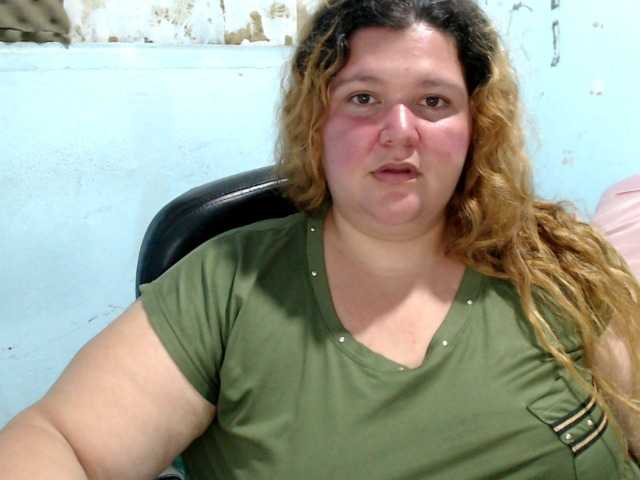 squirtbbw live cam preview