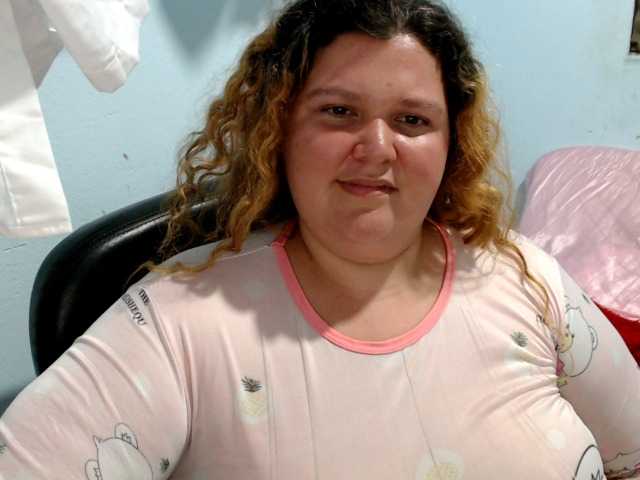 squirtbbw live cam preview