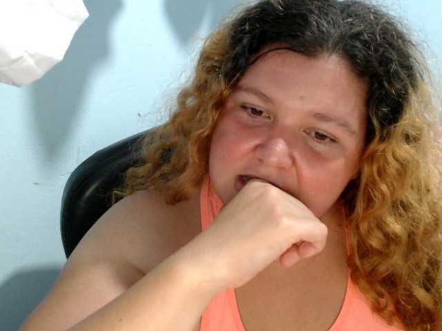 squirtbbw live cam preview