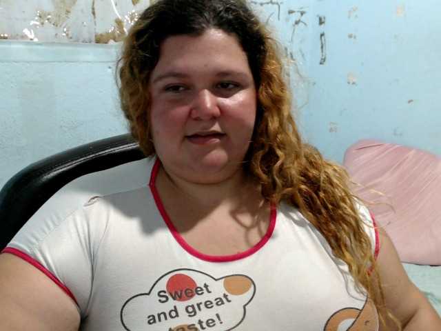 squirtbbw live cam preview