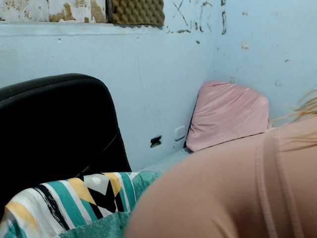 squirtbbw live cam on BongaCams