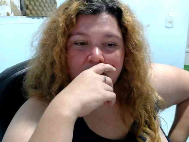 squirtbbw webcam