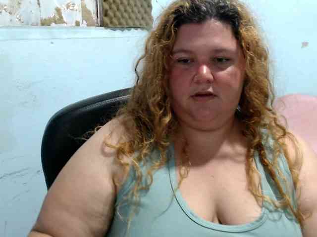 squirtbbw webcam