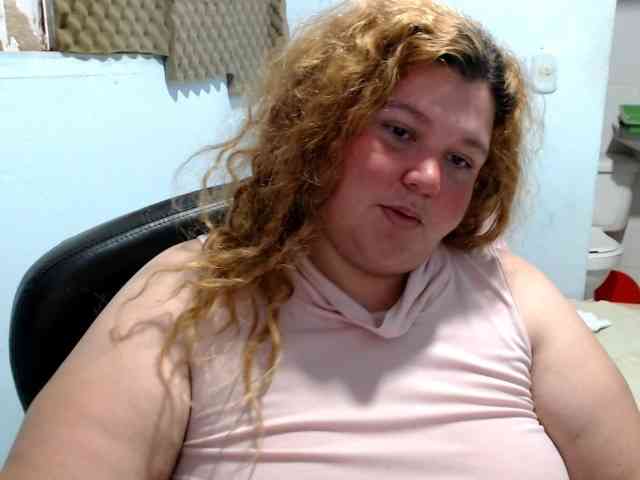 squirtbbw webcam