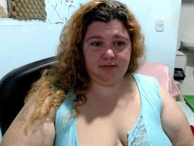 squirtbbw webcam