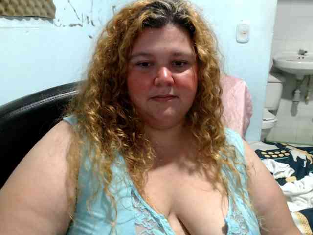 squirtbbw webcam