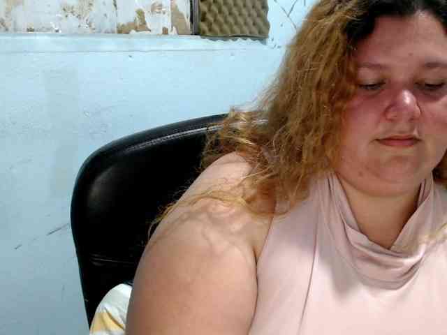 squirtbbw webcam