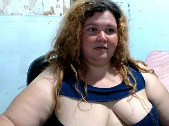 squirtbbw webcam