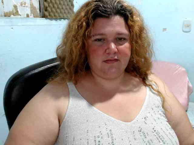 squirtbbw webcam